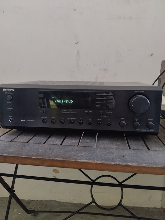 Усилвател onkyo Tx 8255