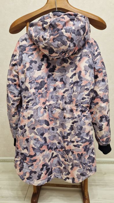 Куртка Ostin для девочки 11-12 лет