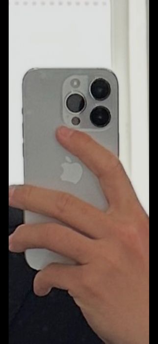 продам айфон 14 про