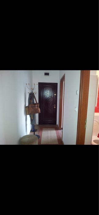 Inchiriez apartament 2 cam in zona centrala
