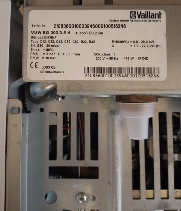 Газов котел Vaillant turbo TEC plus