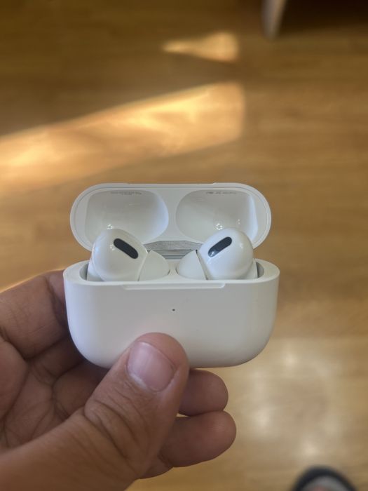 Наушники Air Pods