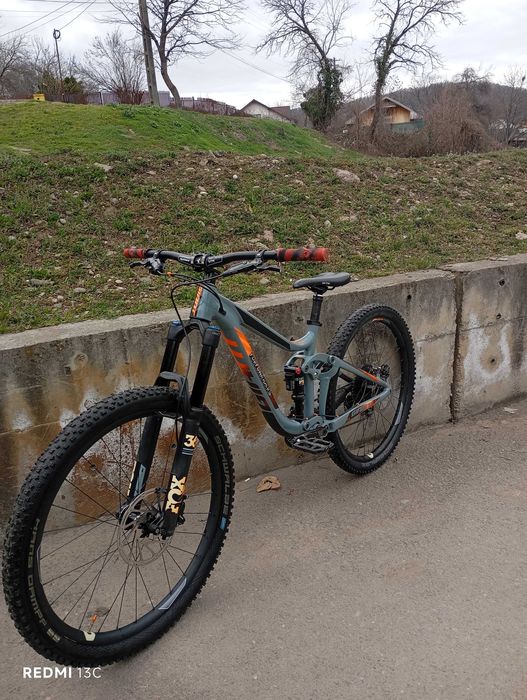 Bicicleta Giant reign