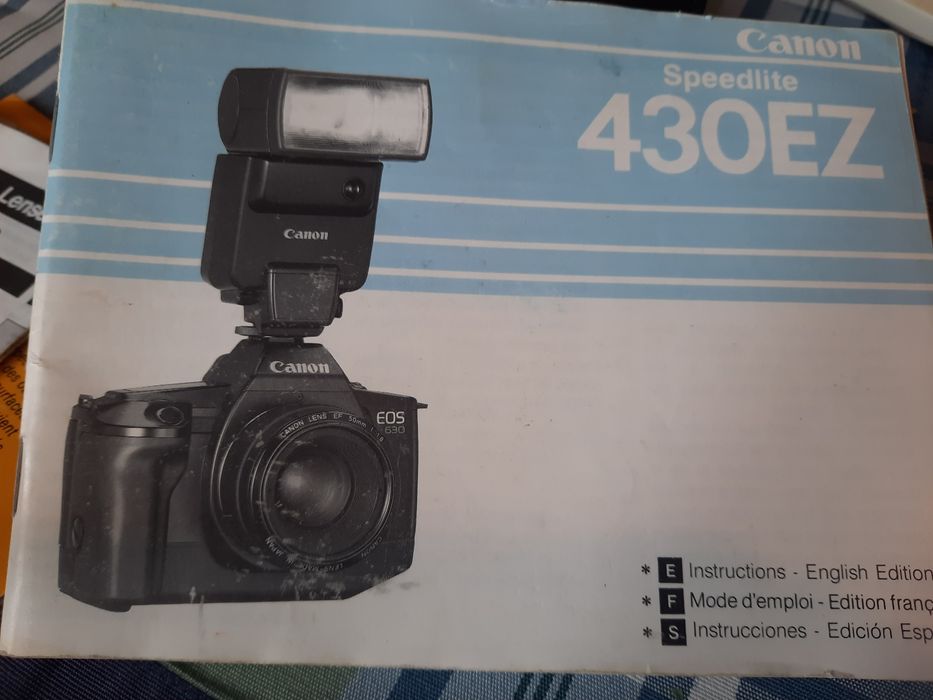 Aparat foto Canon Eos 850