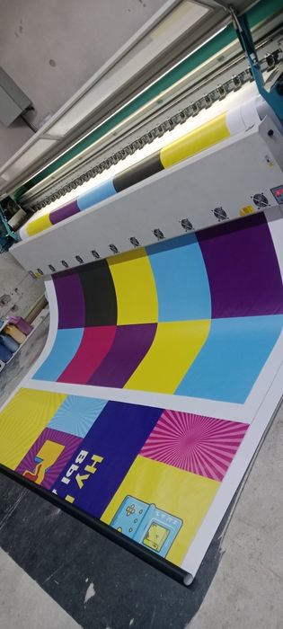 Plakat paligrafiya va nashiryot xizmatlari