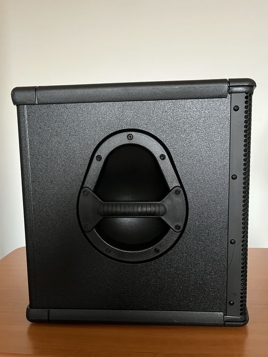 Subwoofer activ Behringer Eurolive B1200D-PRO