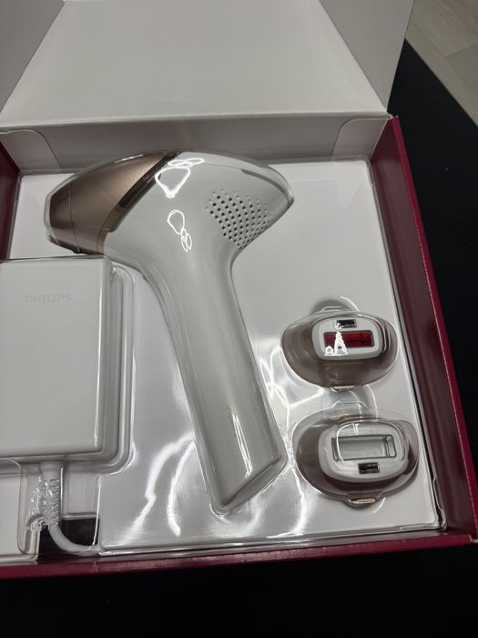 Eplilator IPL PHILIPS series 9900