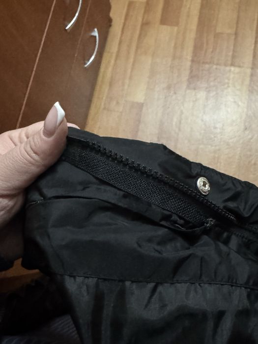 Куртка весенняя.