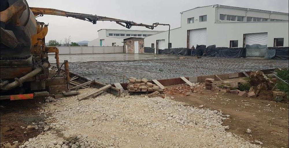 Фирма "СТЕФАНИ-43 ООД" Производство варови 
, бетонови разтвори.