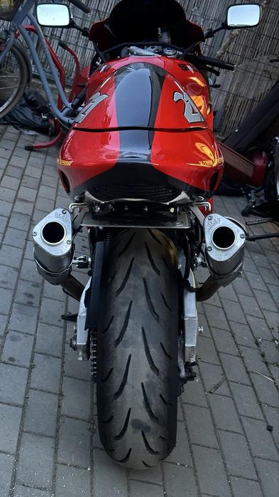 Suzuki TL 1000 R  V-Twin Superbike