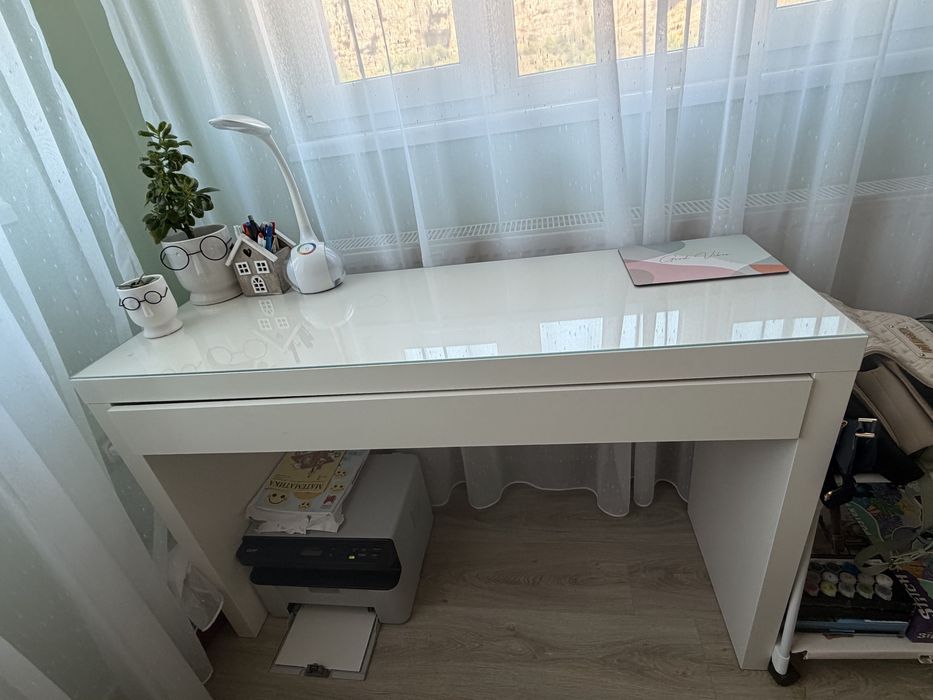 Тоалетка/бюро Икеа Ikea