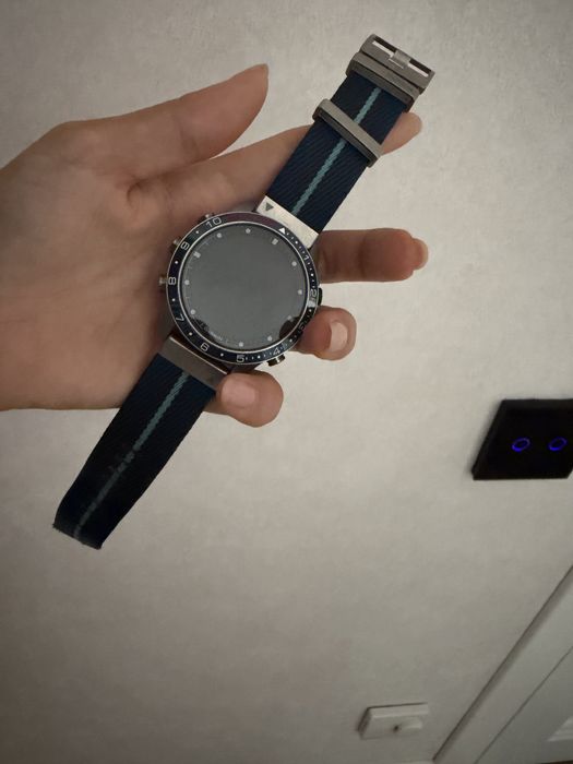 Продам Премиальные смарт часы Garmin
