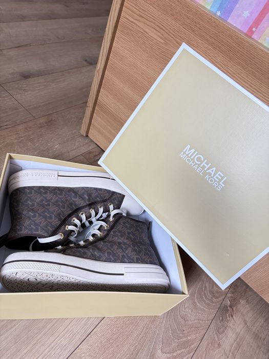 Michael Kors,marime 40