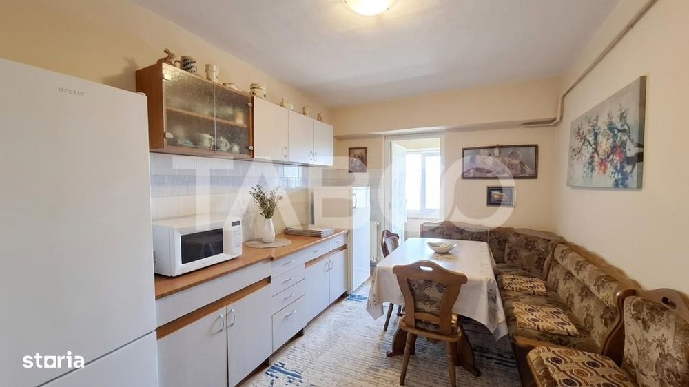 Apartament 4 camere 81 mpu 2 bai 3 balcoane 1 terasa Turnisor Sibiu