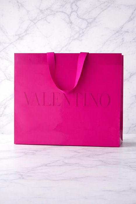 Луксозни торбички и кутии Louis Vuiton