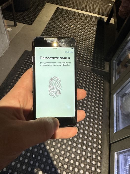 iPhone 7 32g/ 76%