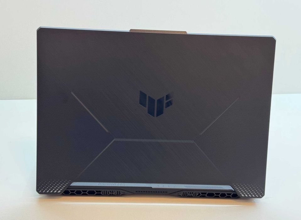 Asus TUF Gaming A15 — 7 - 7435HS / RTX 3050 4GB /  DDR5 16GB