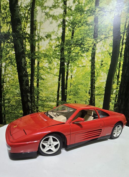 Ferrari 348 TB 1:18 Burago Italia
mici zgârieturi de praf, o m