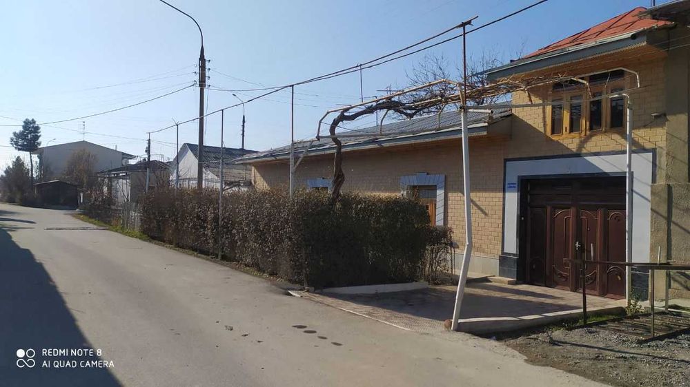 Срочно продаётся дом на земле в Самарканде