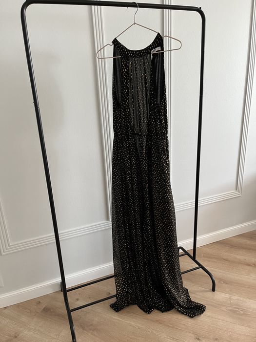 Красивое платье Манго