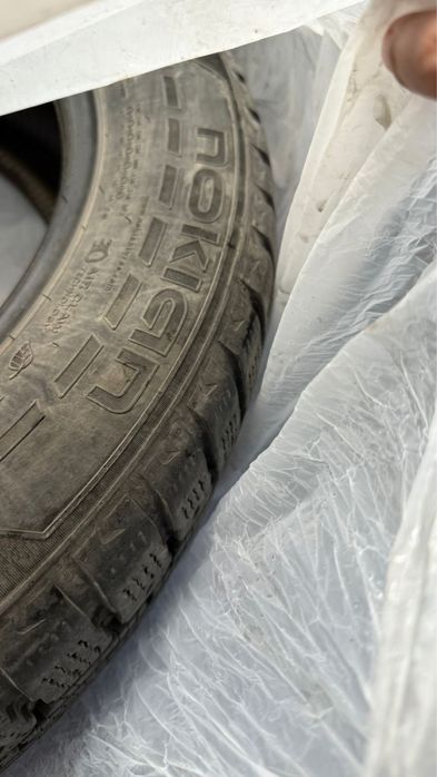 Зимние шины на Lexus