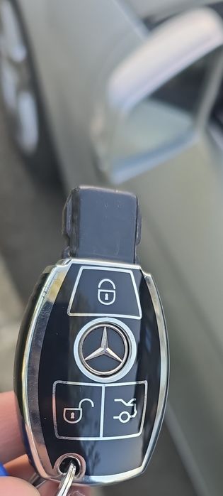 Луксозен калъф за ключ Mercedes + ключодържател