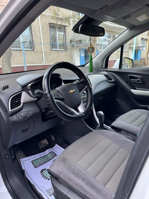 Tracker 1 Premier Трекер 1 премьер