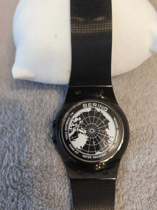 Vând două ceasuri originale BERING – modele 51640-227 și 32139-222
