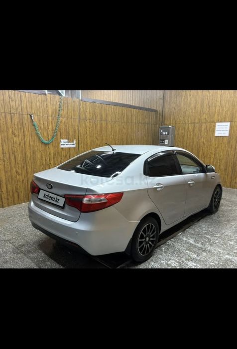 Продам машину Киа рио