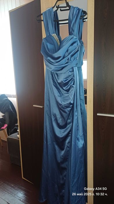 Официална дълга рокля