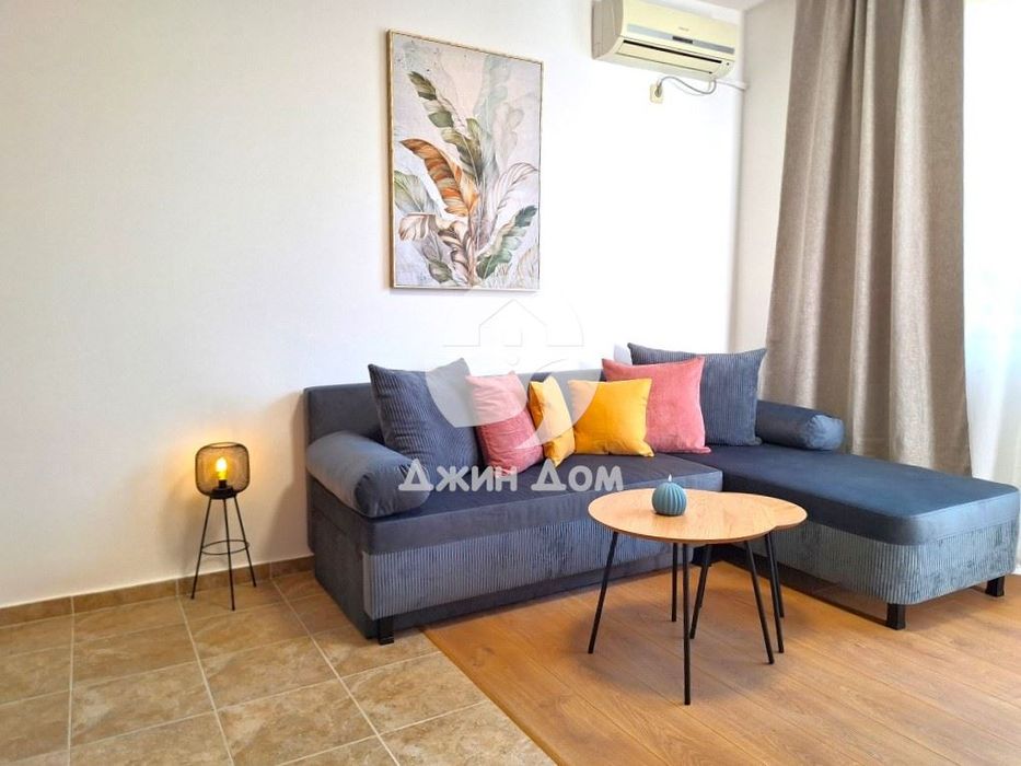 Продава се Двустаен апартамент в Бургас, Сарафово - 47 кв.м за 1679 €/кв.м - Снимка #2