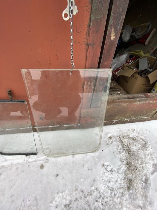 Стекла на Уаз буханка