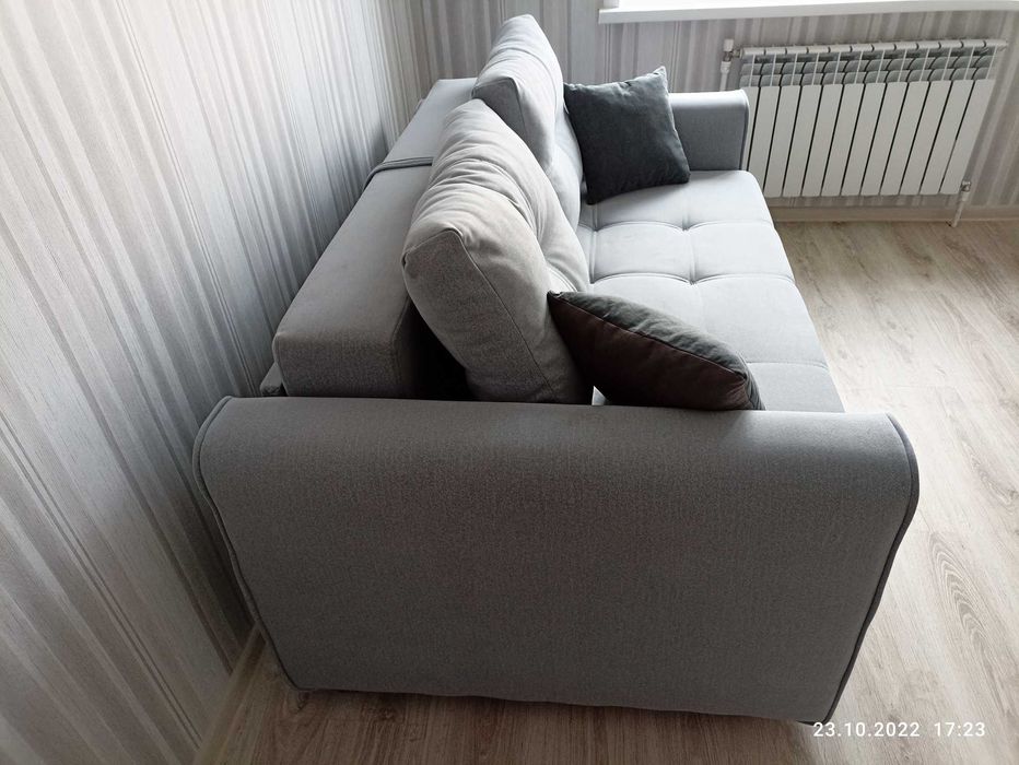 Продам новый диван