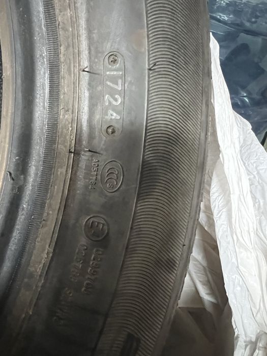 Продам шины 245/55/19