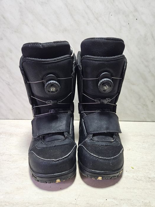 Boots 104 buti placa snowboard Vans Boa   mărimea 38  (24   cm) .