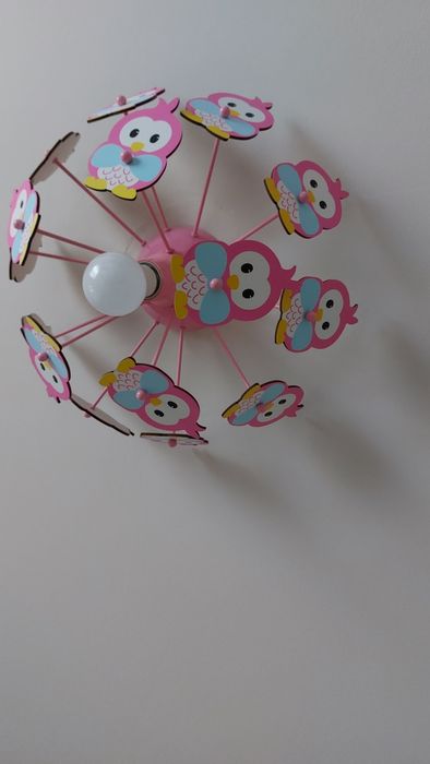 Candelabru cu bufnite