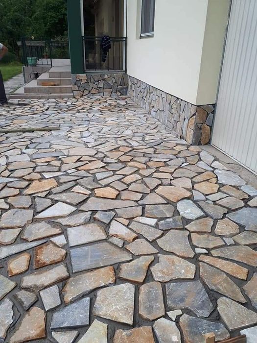 Vand si montez piatra naturala