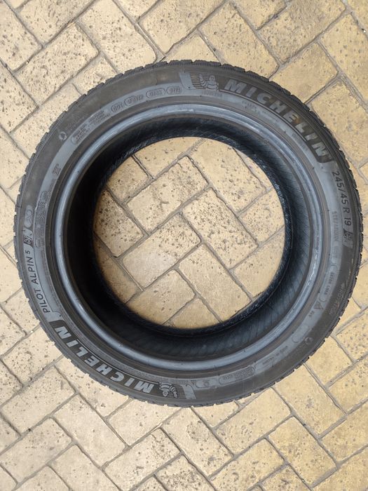 Зимни гуми Michelin 245/45/19 Pilot Alpine 5 2454519