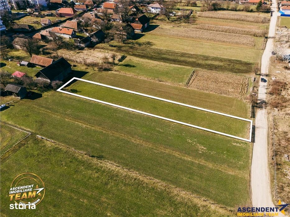 Film! 1.500 mp teren intravilan, cu documentie urbanistica, orasul Cov