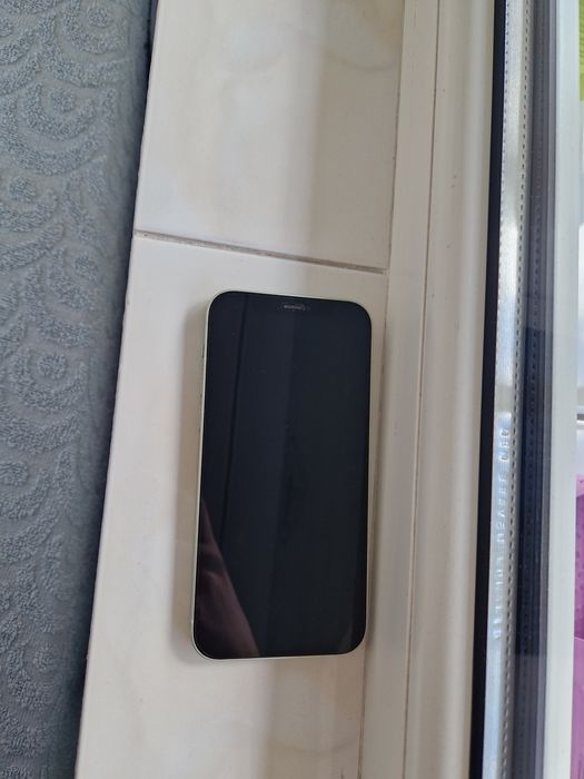 Vând IPHONE 12, 128 GB, în stare foarte bună