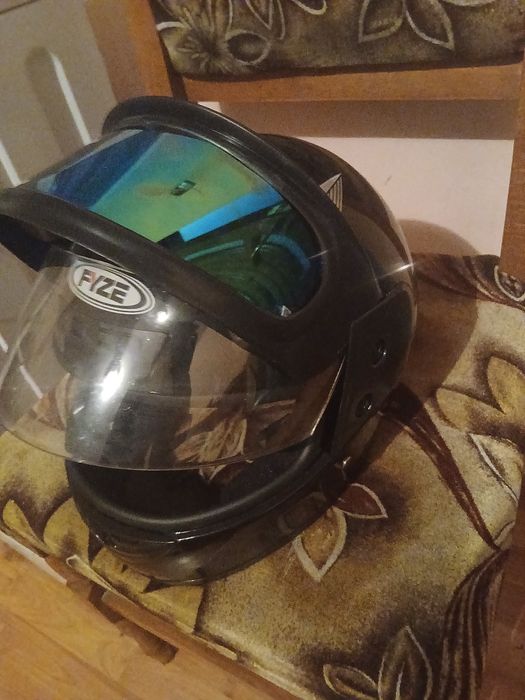 Vand casca moto ,scuter,dubla viziera