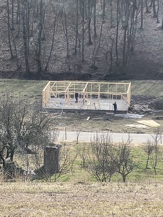 Vrei să ți faci o cabană Afrem? Sună acum și poți beneficia de 20% reducere