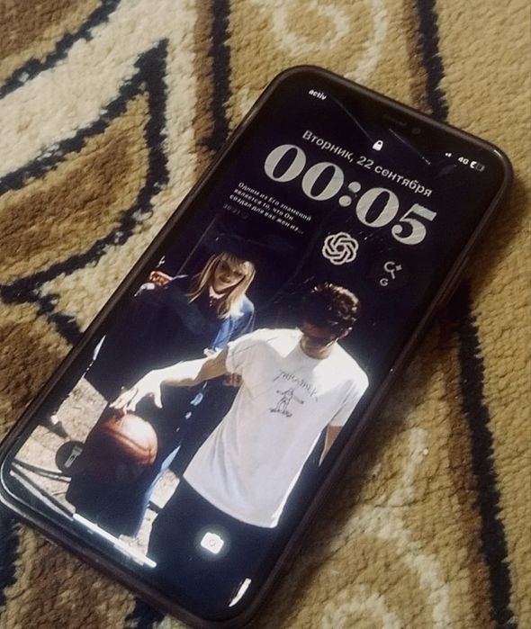 Iphone 11 pro max обменяю