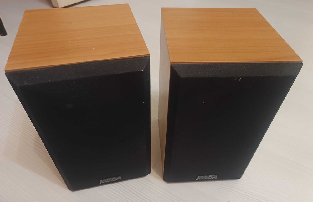 Тонколони KODA AV860S