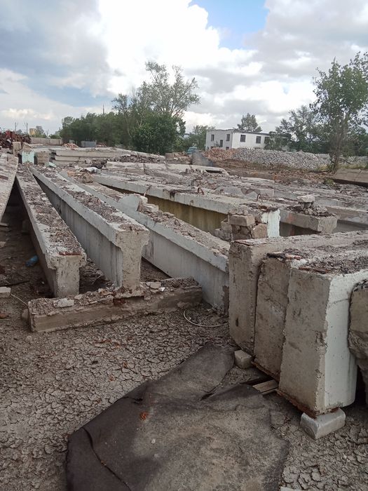 Продам ригеля прямые двухскатный
