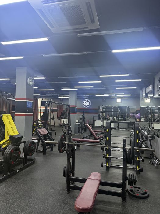 Fitness trenajorlar .