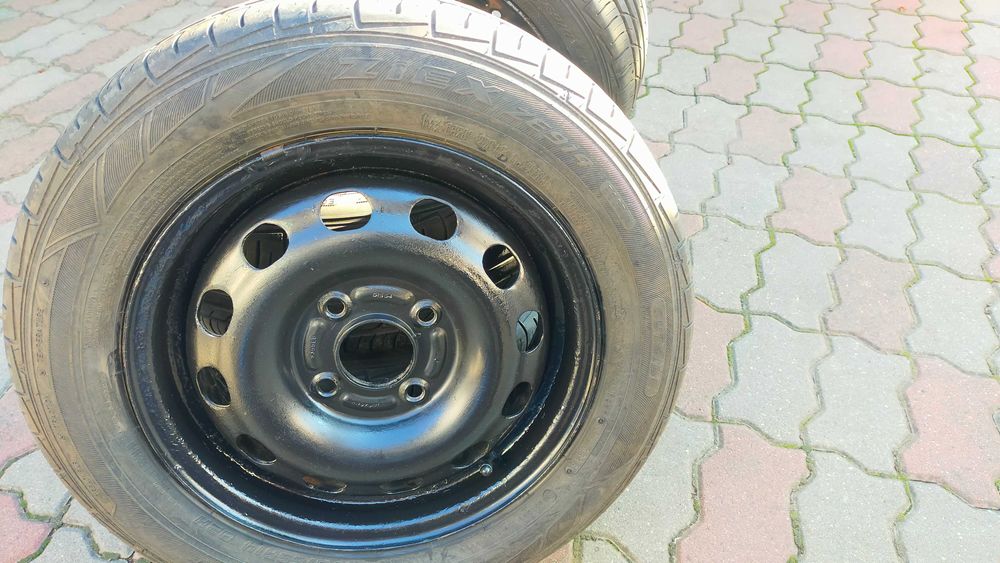 Cauciucuri cu jenti de vara Ford Fiesta