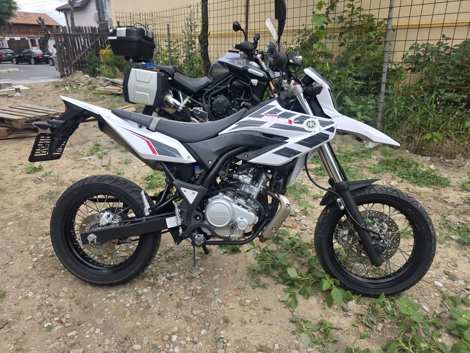 A1 16ani. YAMAHA Wr125 X 2015 Garantie. Motocicleta supermoto