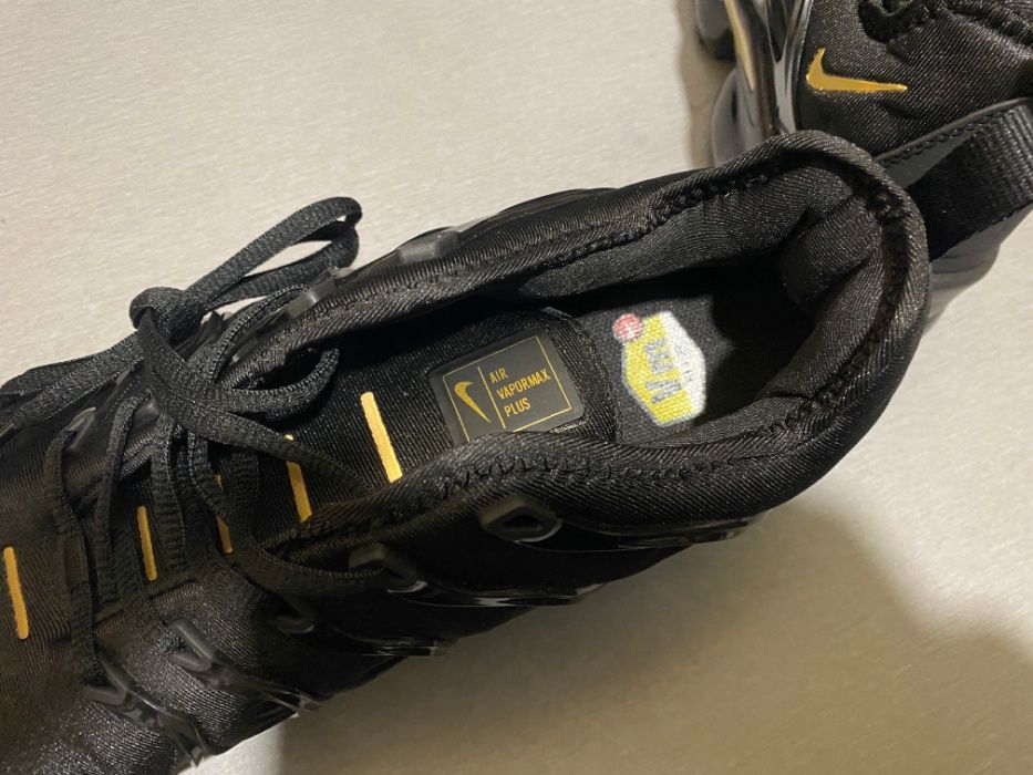 Nike Air Vapormax VN PLUS gold 42,43,44,45