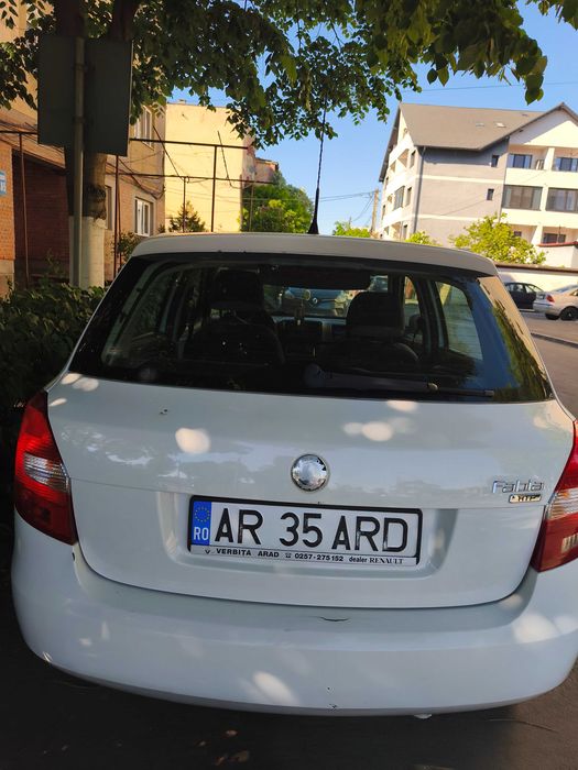 Vând Skoda fabia 2008